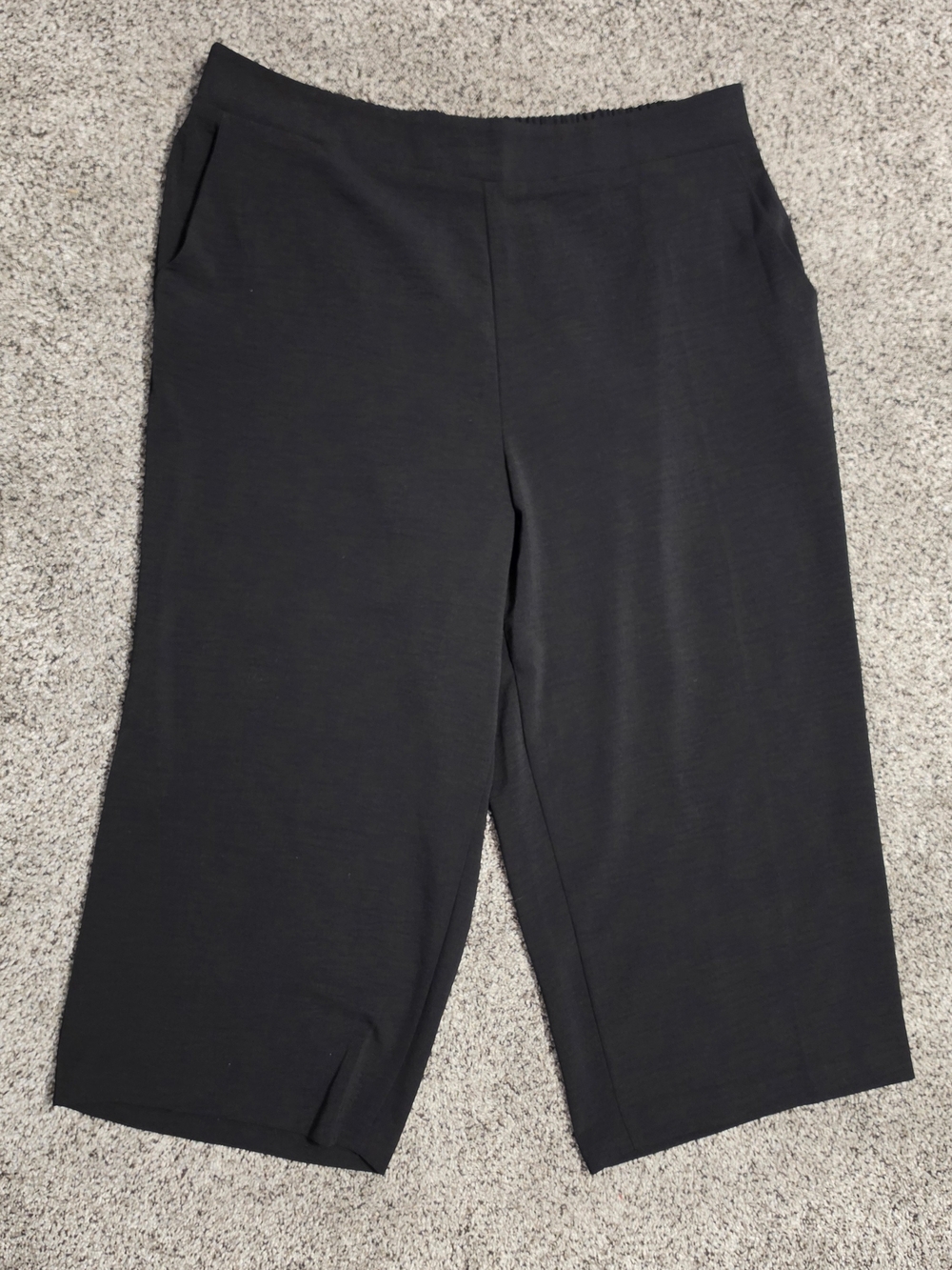 Women’s Nine West Black Pull-On, Wide Leg, Capri Pants - 1X